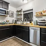 Entire Private 1-Bedroom Home With King Bed, Hot Tub, Parking, View, Available Now